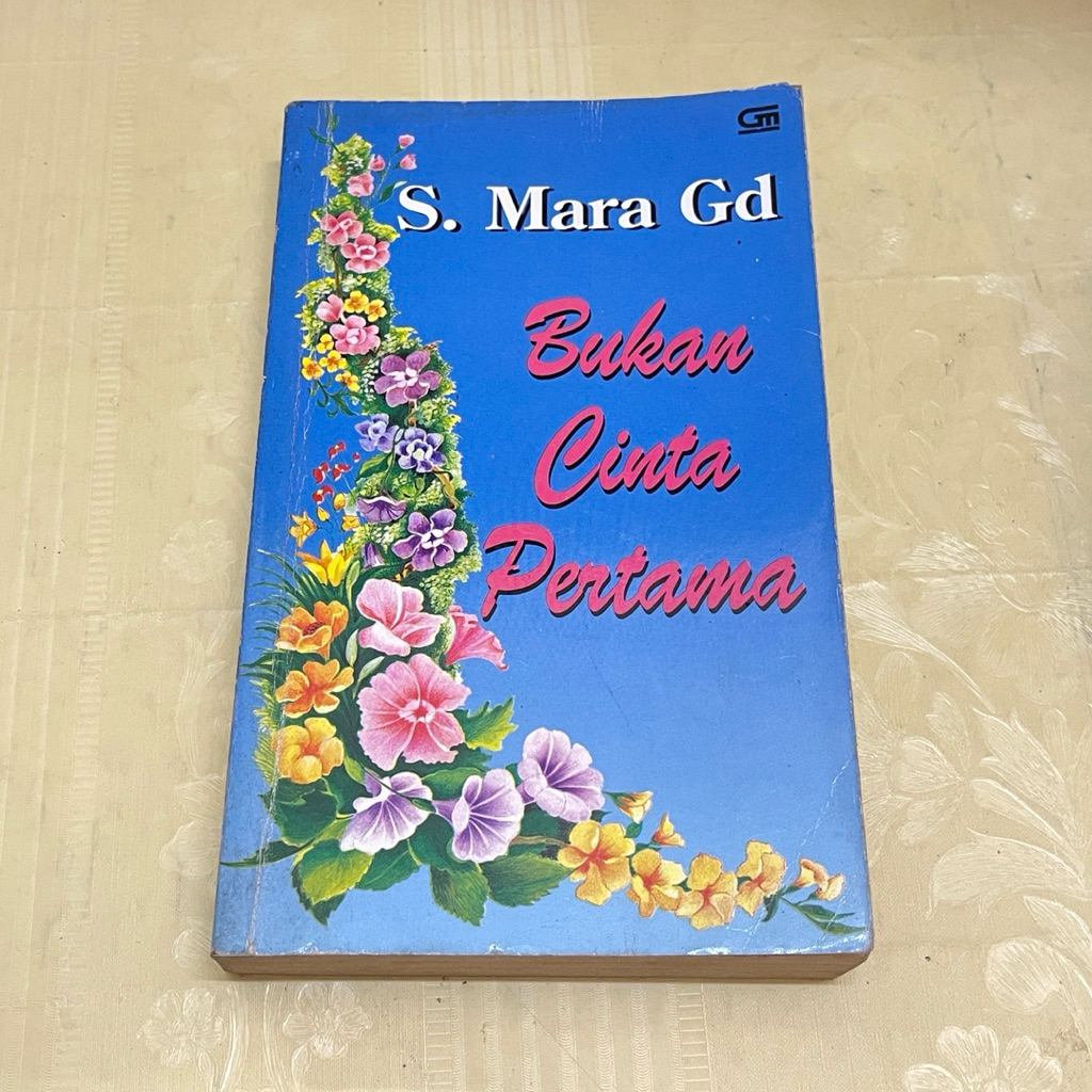 Novel BUKAN CINTA PERTAMA oleh S MARA GD