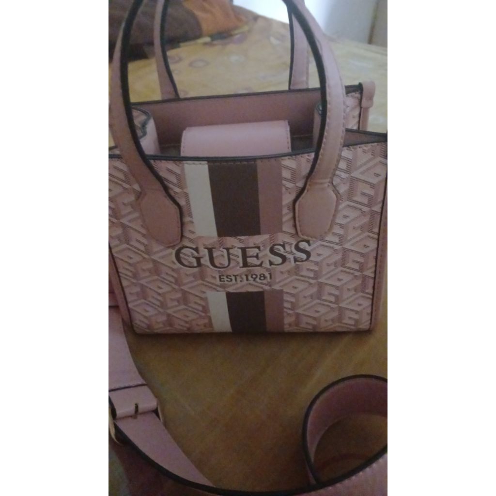 TAS PRELOVED GUESS