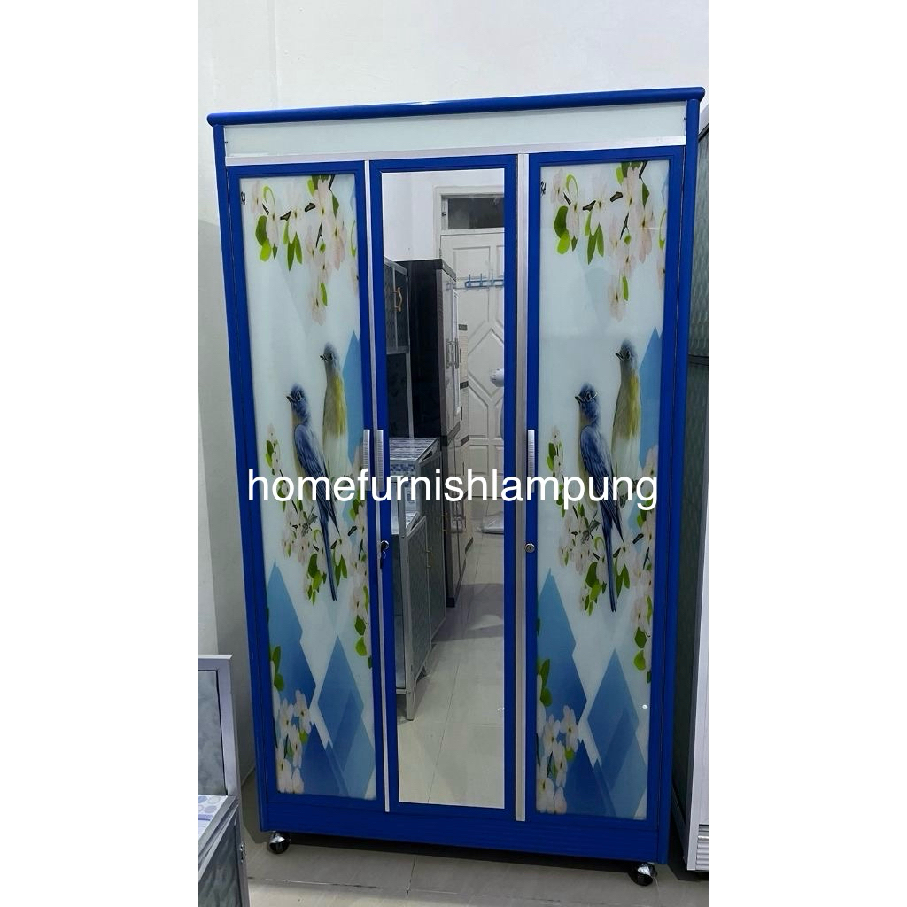 Home Furnish Lampung Lemari Kaca Alumunium 3 Pintu homefurnishlampung