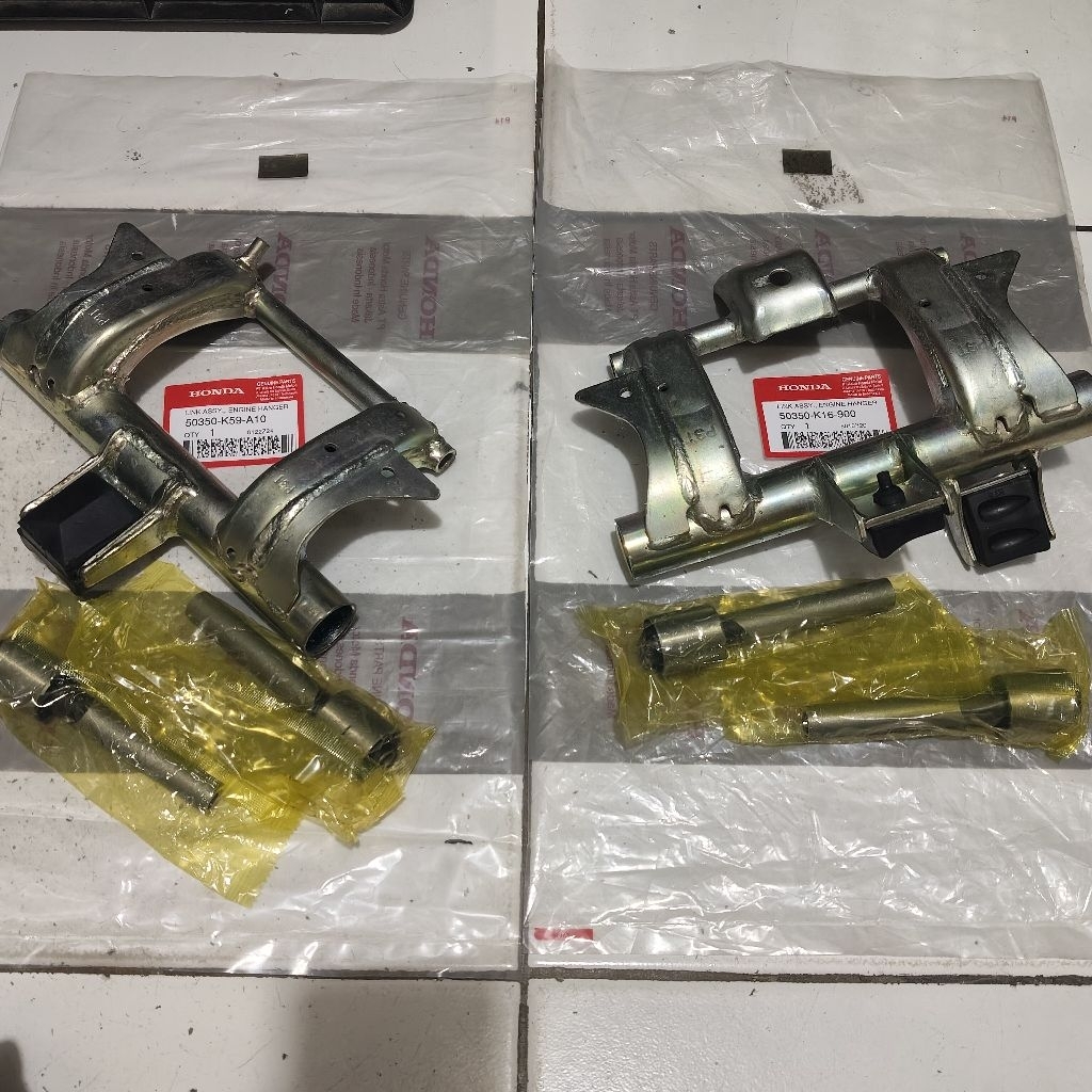 50350-K16-900 Engine hanger Undur mounting dudukan mesin  Beat Fi Scoopy Fi Spacy fi Vario 110 LED S