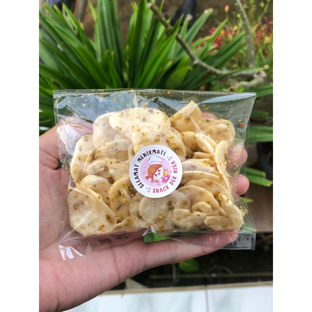 cemilan seblak kering khas bandung pedas asin gurih