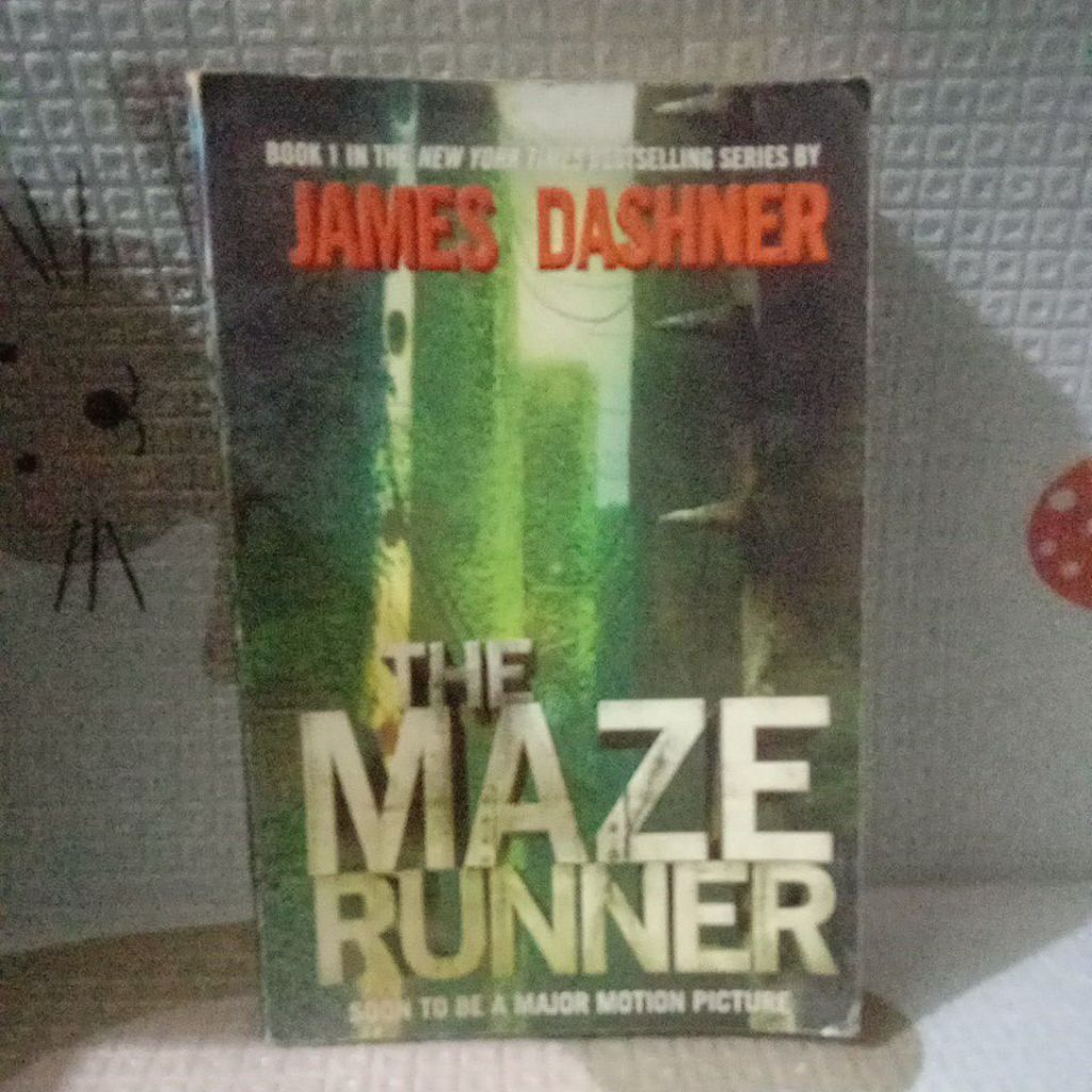 NOVEL THE MAZE RUNNER-JAMES DASHNER