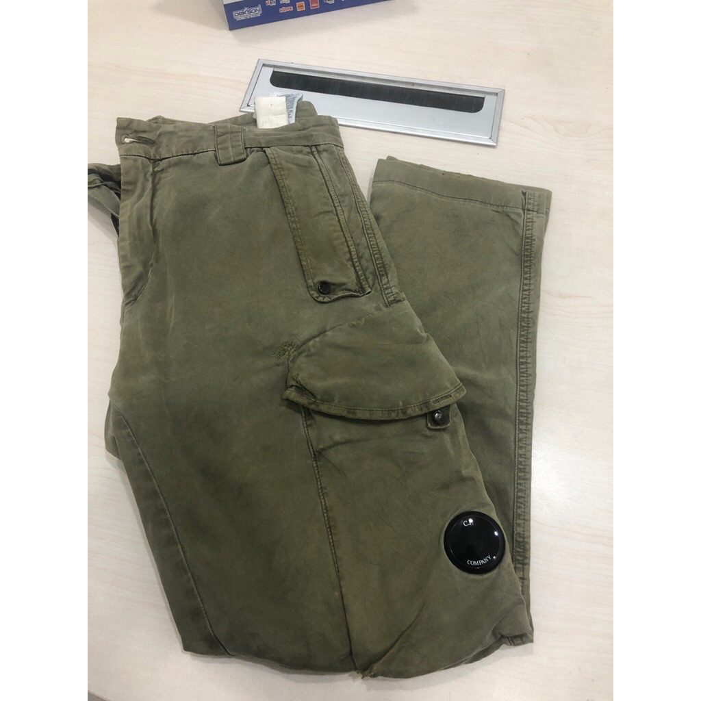 cp company cargo ergonomic