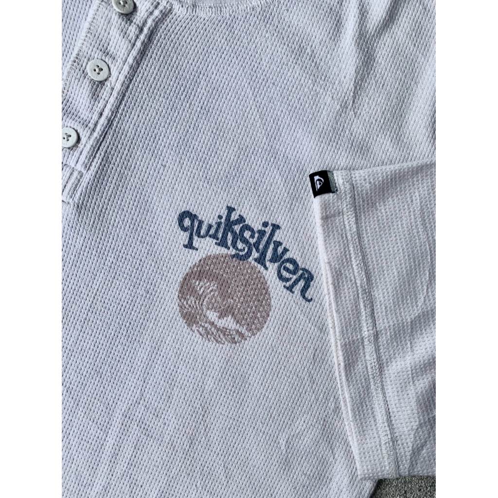 VINTAGE 90s QUIKSILVER EAFLE TEE