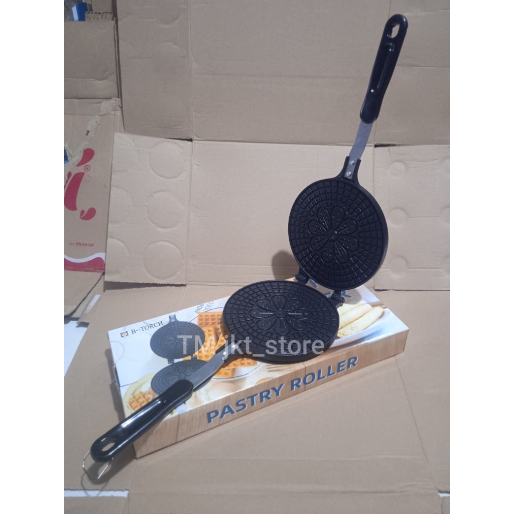 Cetakan Kue Semprong Pastry Roller Eggroll Bahan Teflon Anti Lengket/Alat Cetakan Kue