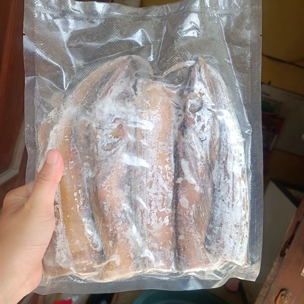 IKAN LAYUR SEGAR BERSIH FROZEN ISI 2 BESAR