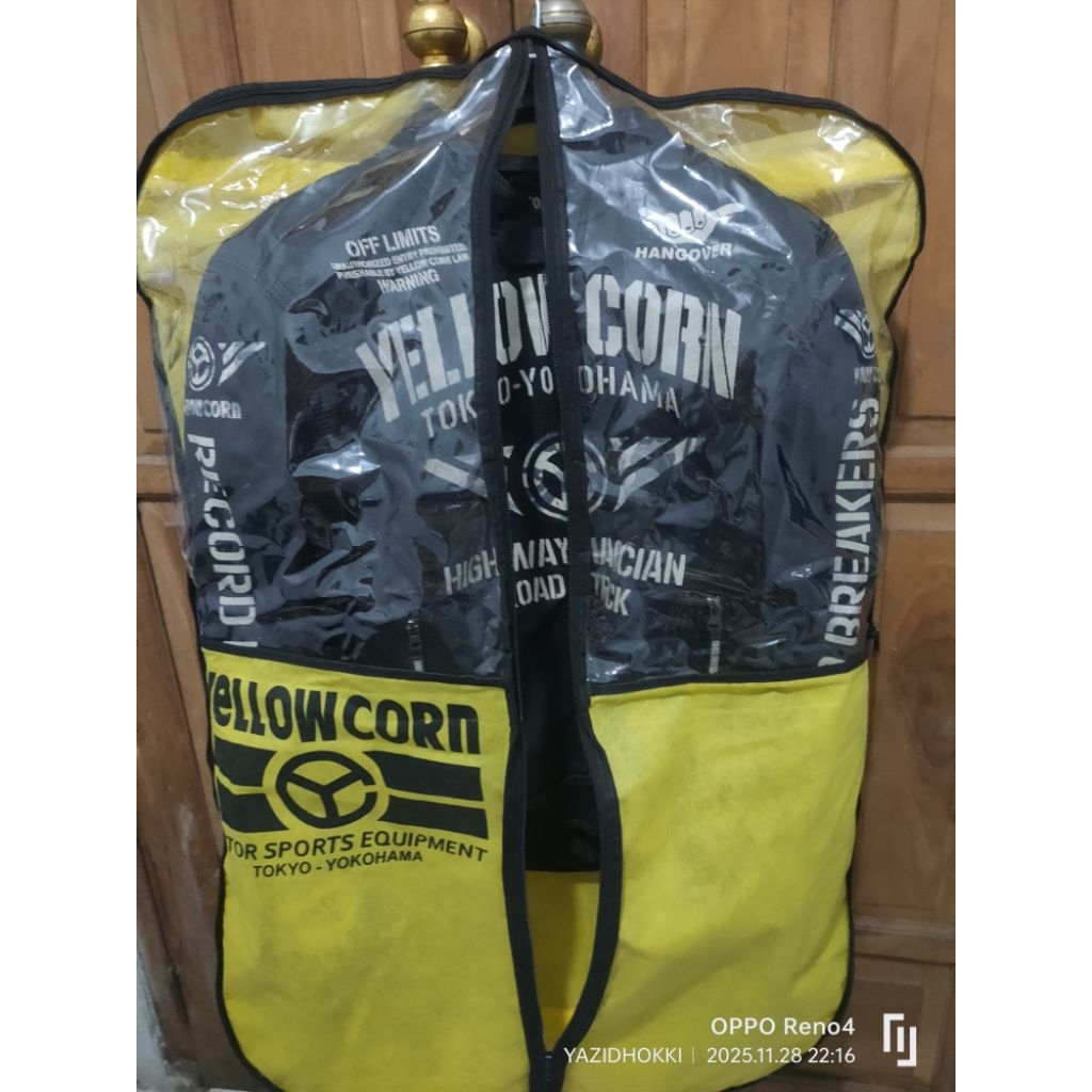 YellowCorn original jaket  YB-1106 size M kondisi bekas sangat baik.
