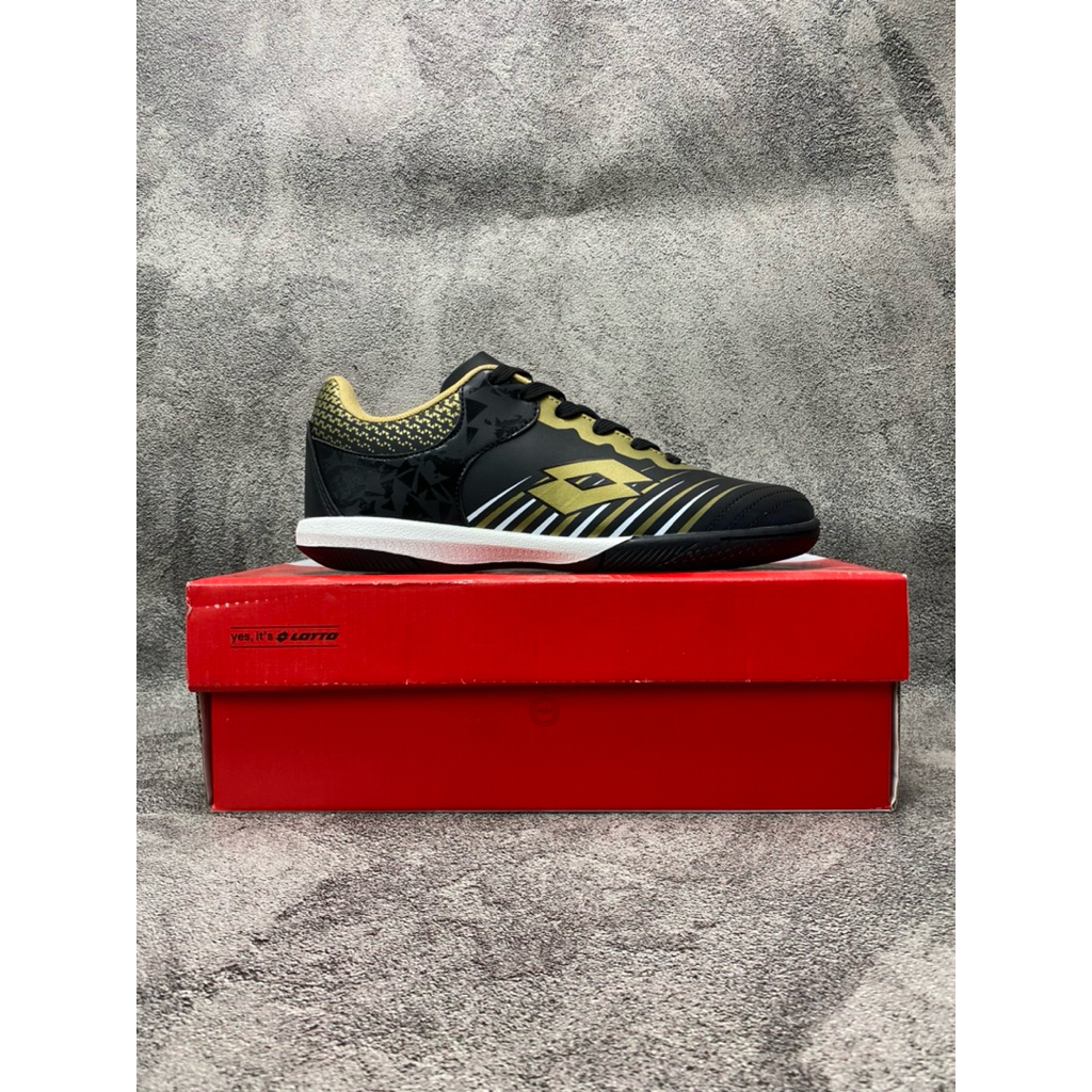Lotto Eligio Sepatu Futsal Original Terlaris