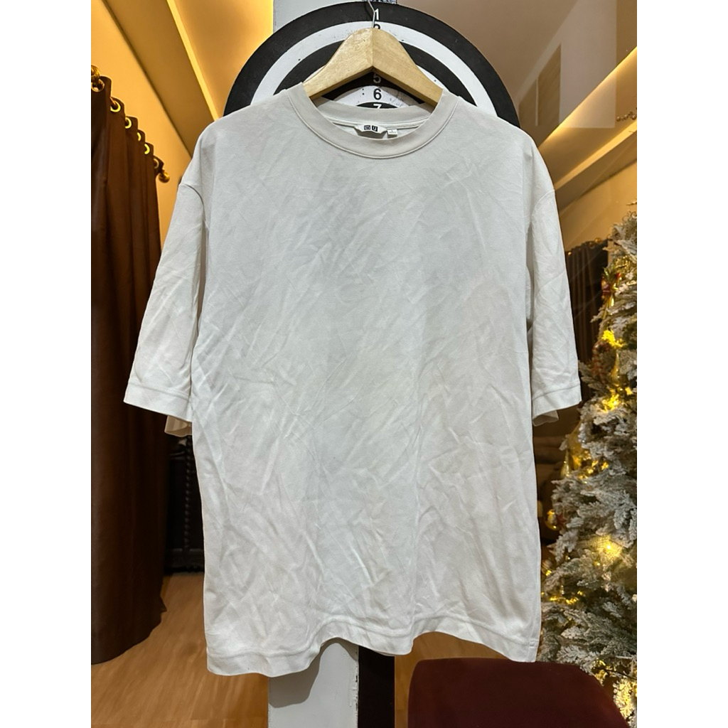 Un1ql0 Airism Oversized Tee