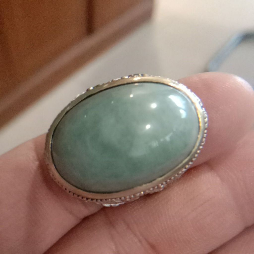 NATURAL GIOK JADE JADEITE TYPE A