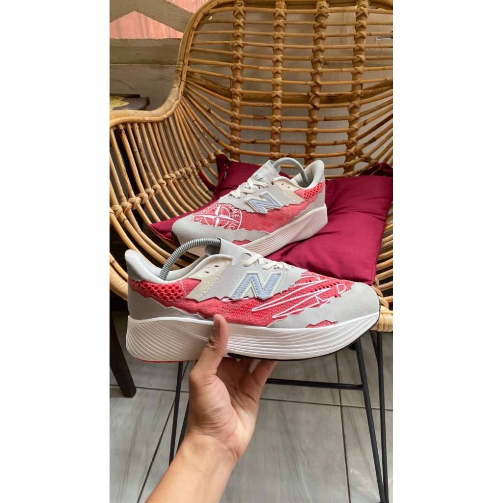 Nb x Stone Island runing