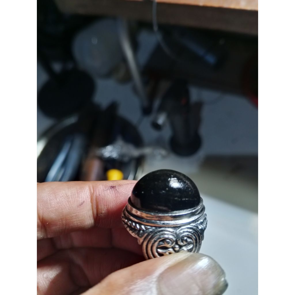 batu bulu monyet natural