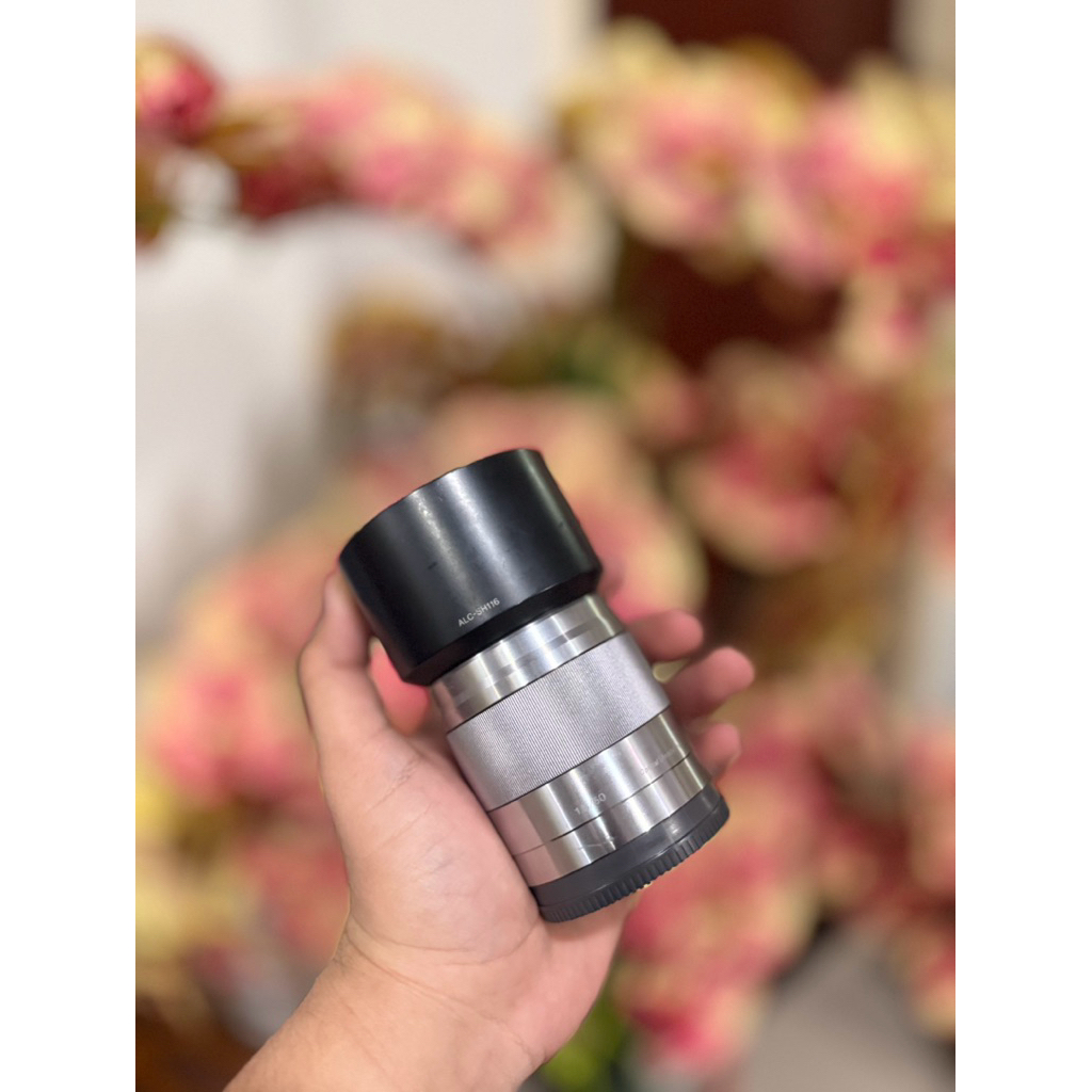 lensa sony 50mm bukan lensa sony 85mm bukan lensa sony 35mm