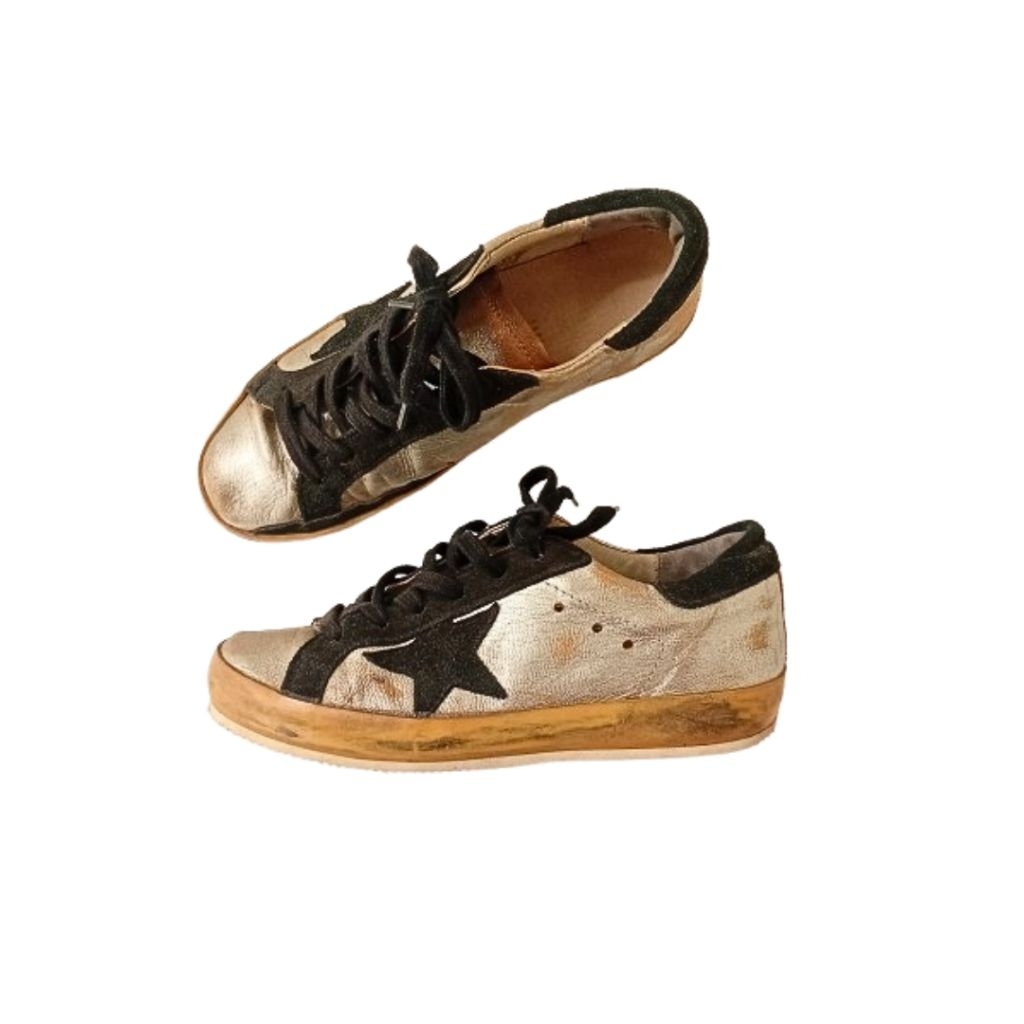 Sepatu / Shoes Golden Goose Deluxe Brand Superstar Silver Sneakers Men Women GGDB
