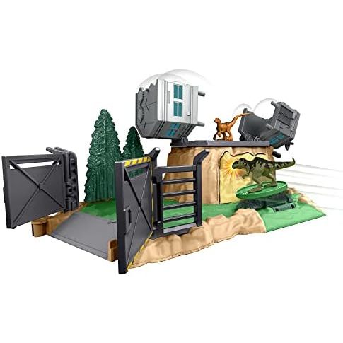 Jurassic World Dominion Minis Giganotosaurus Rampage Playset with 2 Mini Dinosaur Figures