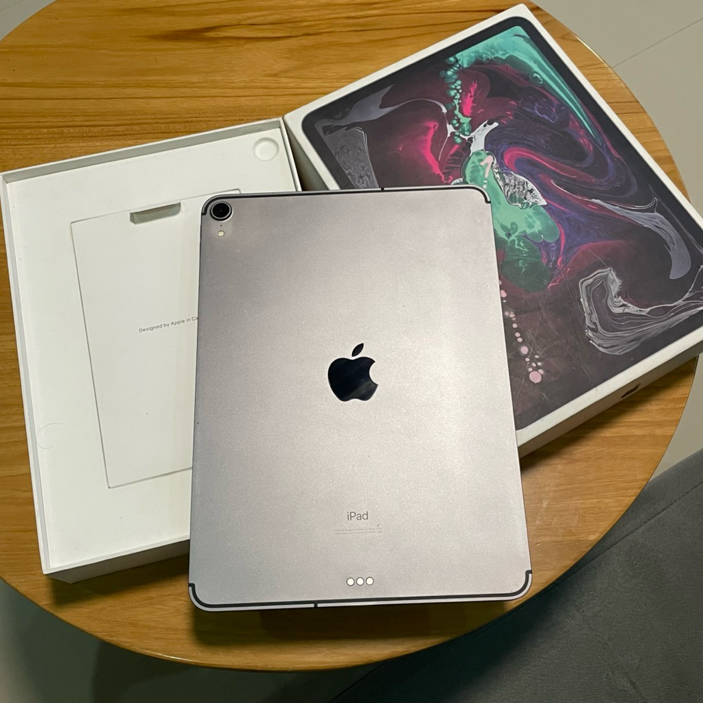 iPad Pro 2018 ( 11inch ) 256gb Wifi+Cell ex Inter Murah Fullset