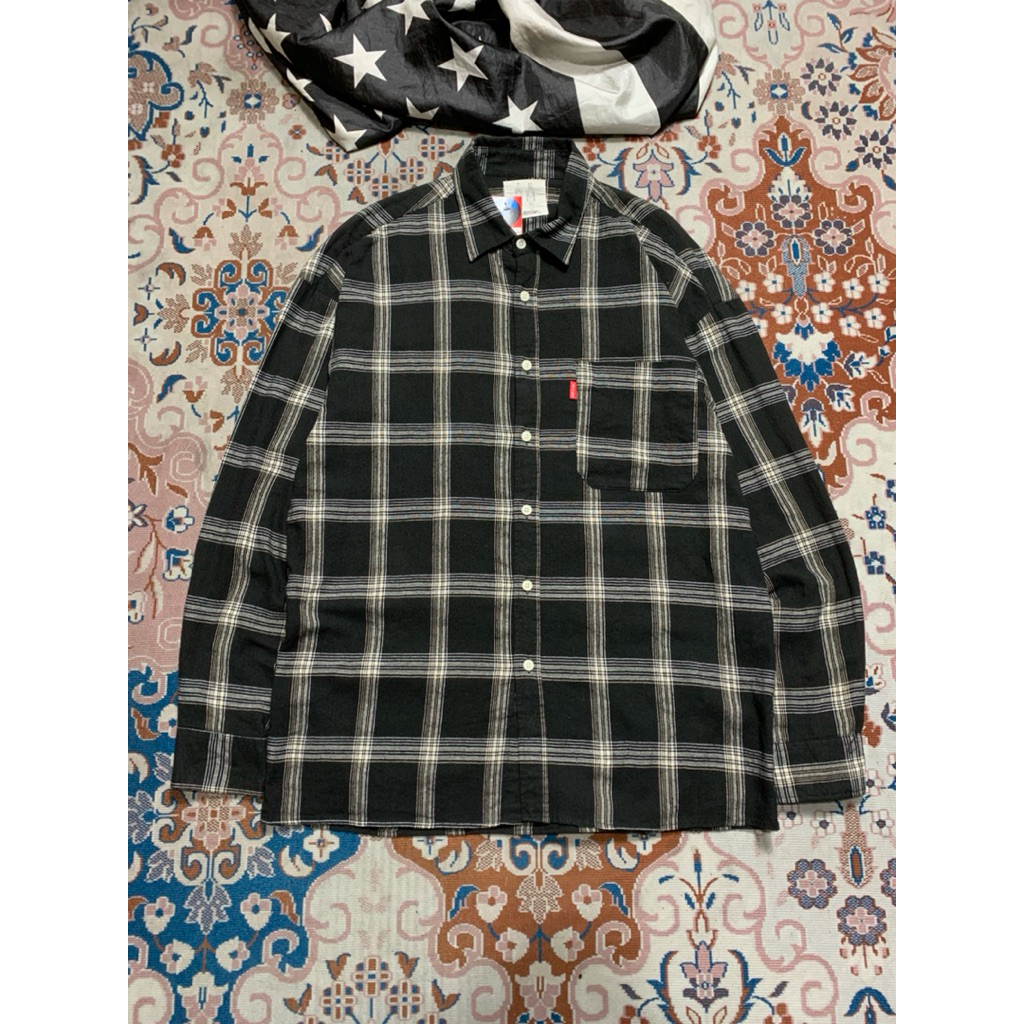 KEMEJA FLANEL THE D LAND