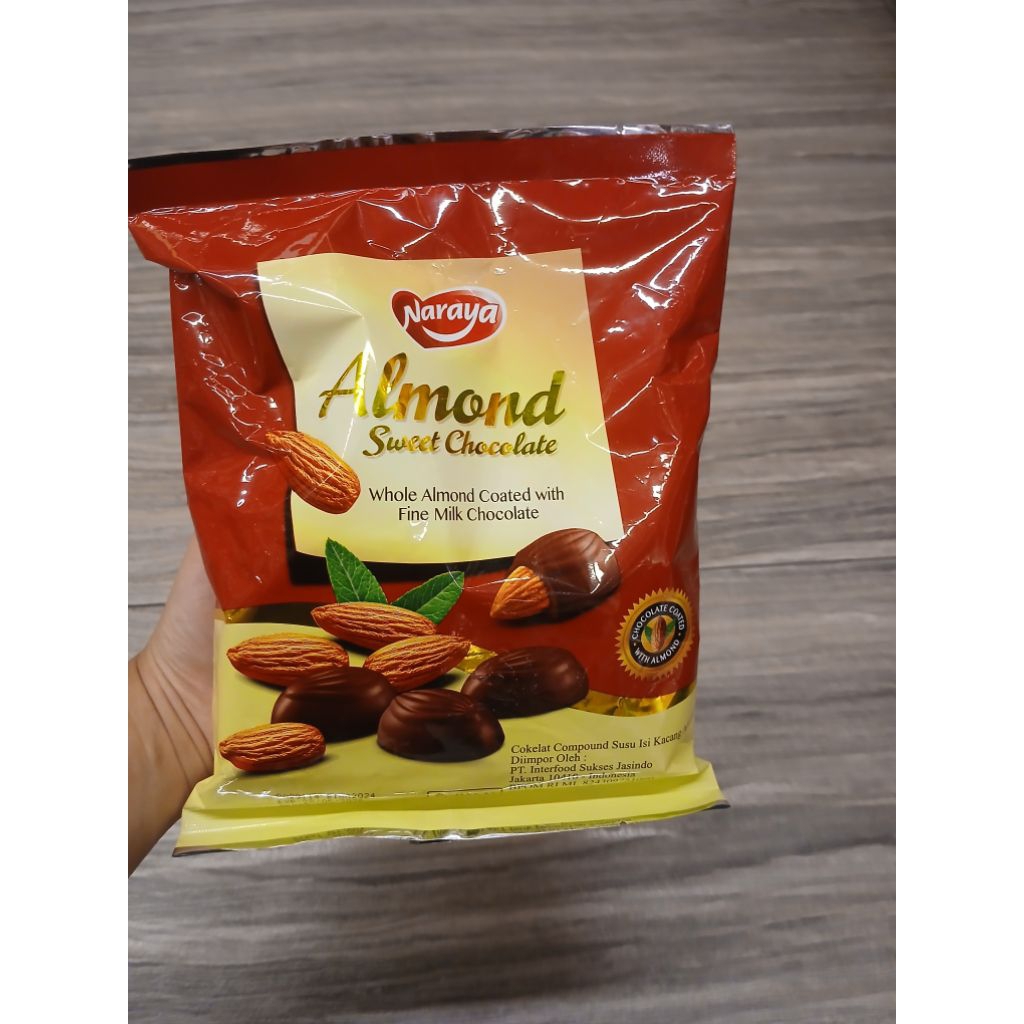 Jual kacang almond di balut coklat nikmat naraya pack
