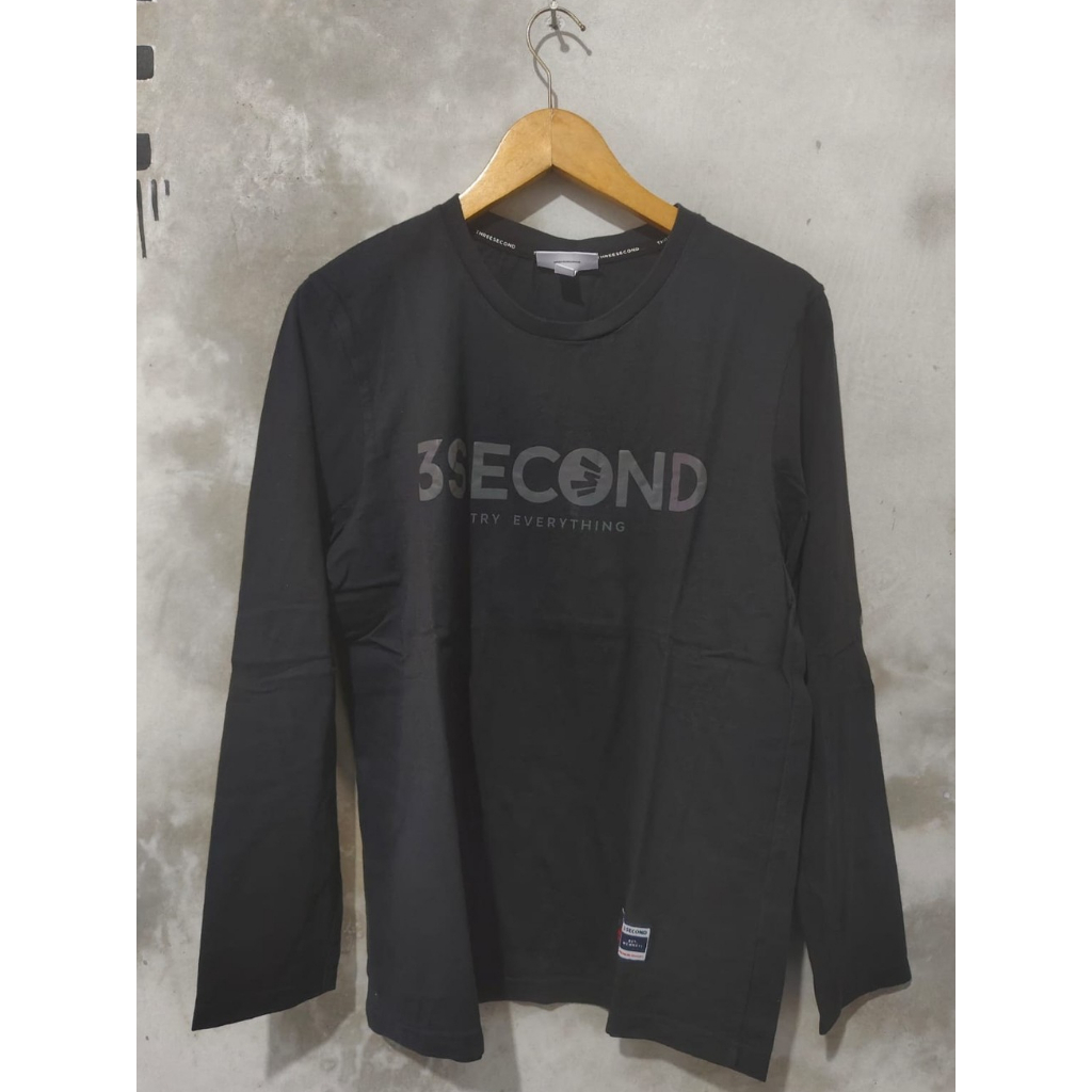 Kaos lengan panjang 3second rainbow logo original second preloved