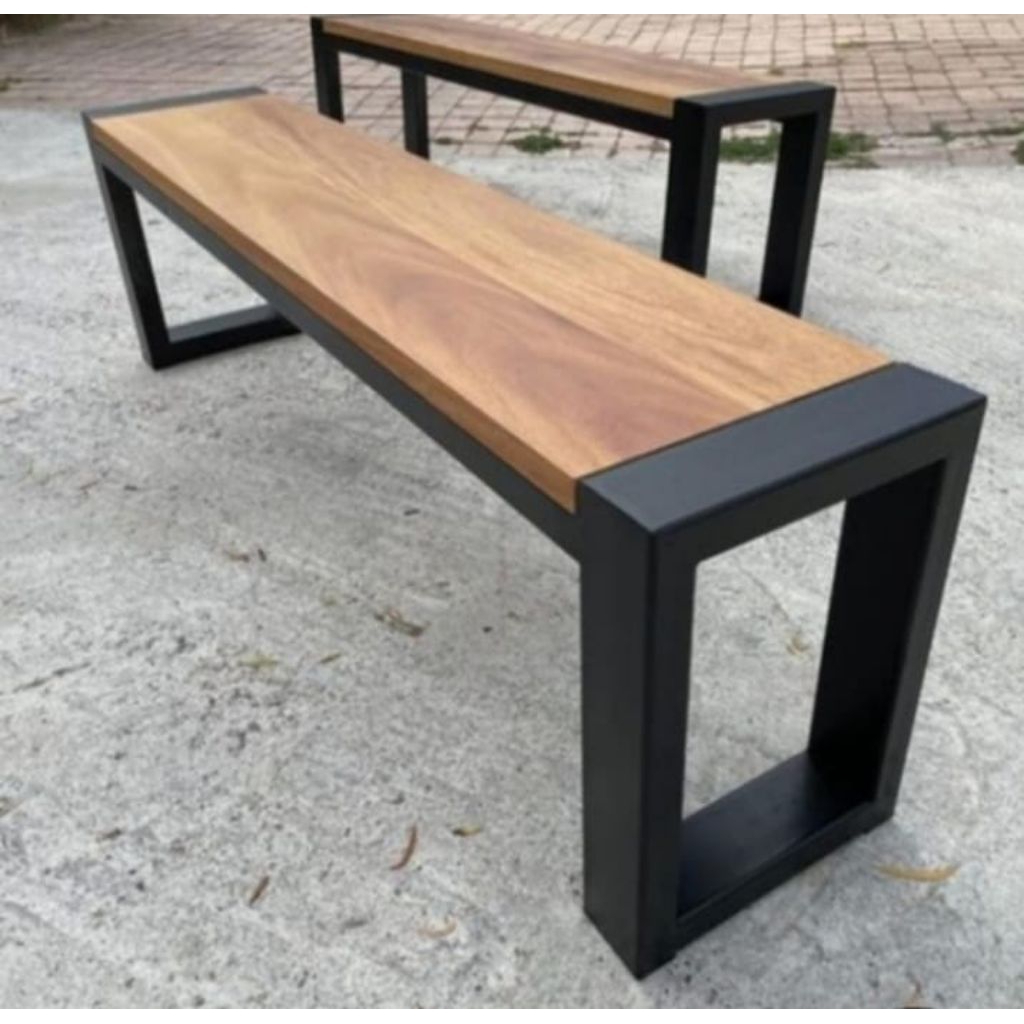 WOOD MIST Kursi Taman Kursi Teras Kursi Tamu Kursi Kayu Mahoni Kaki Besi Hollow 4x6 Anti Karat