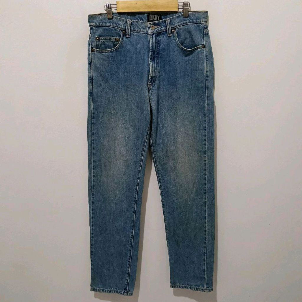 DKNY Donna Karan New York Jeans Culture