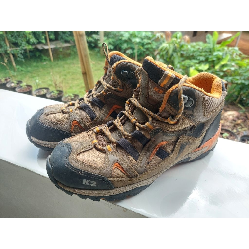 Sepatu Outdoor Merek K2 Size 40 insol 25 Made in korea