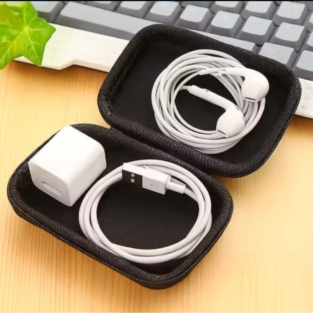 Pouch Persegi Panjang Penyimpanan Headset dan Kabel Charger