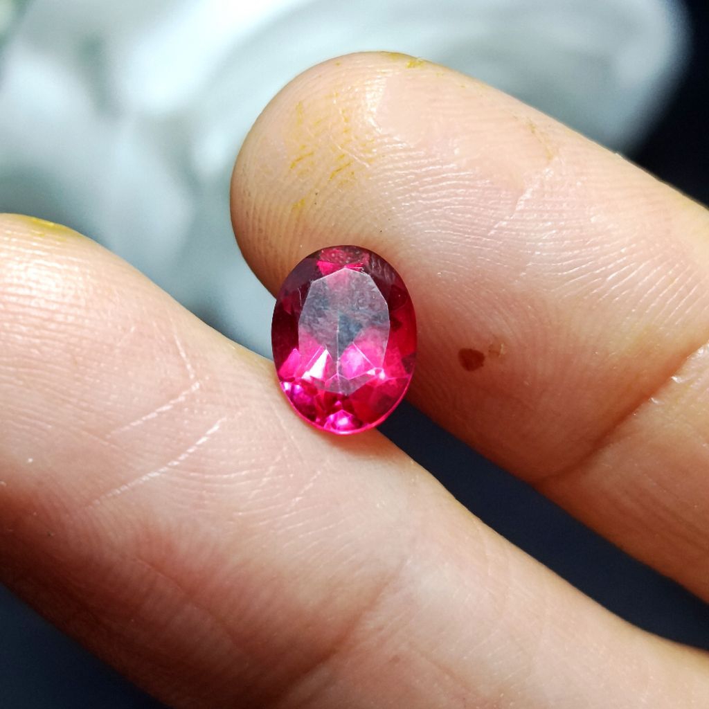 Natural Batu Permata Red Topaz Cutting Oval / Batu Topas Merah Asli