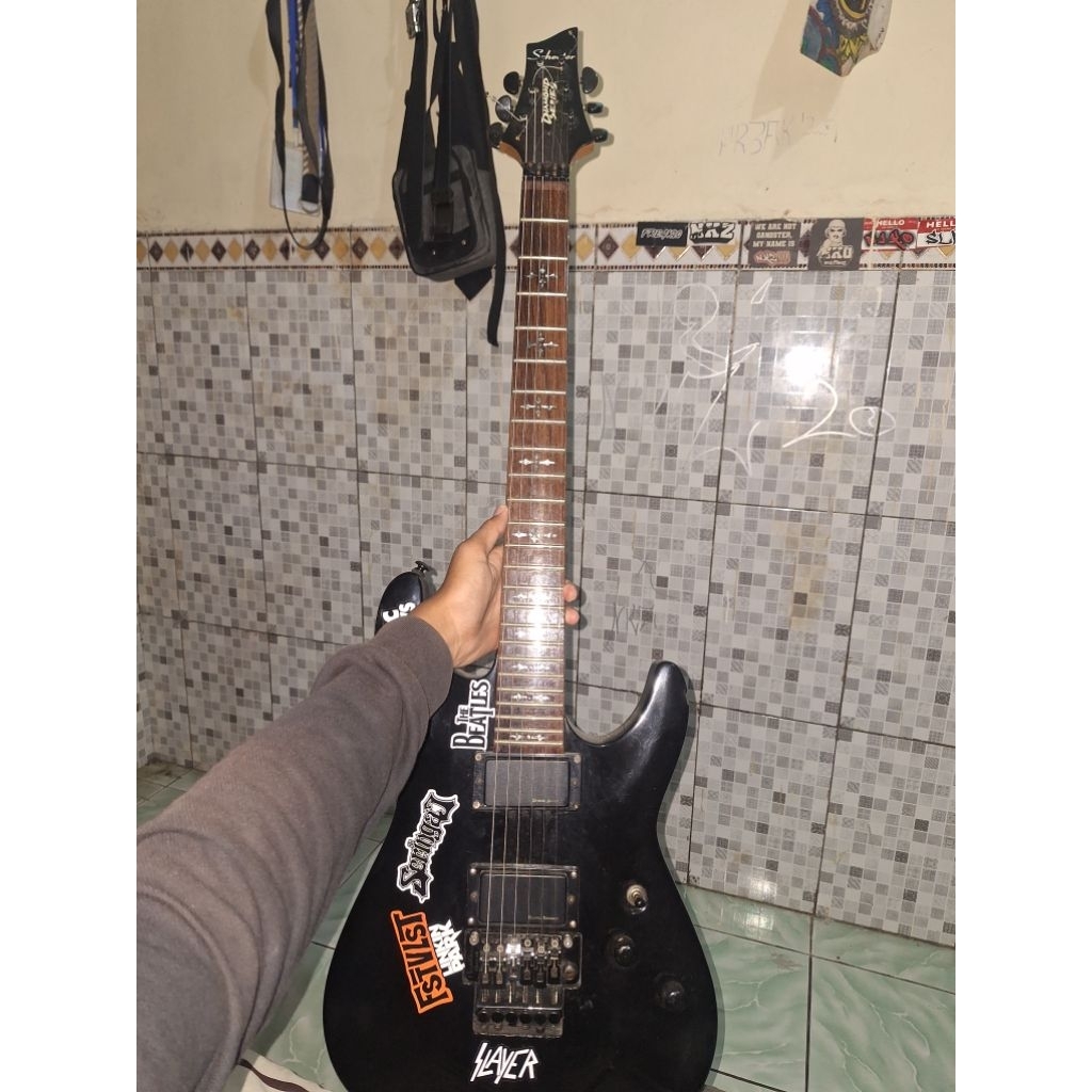 gitar listrik schecter original