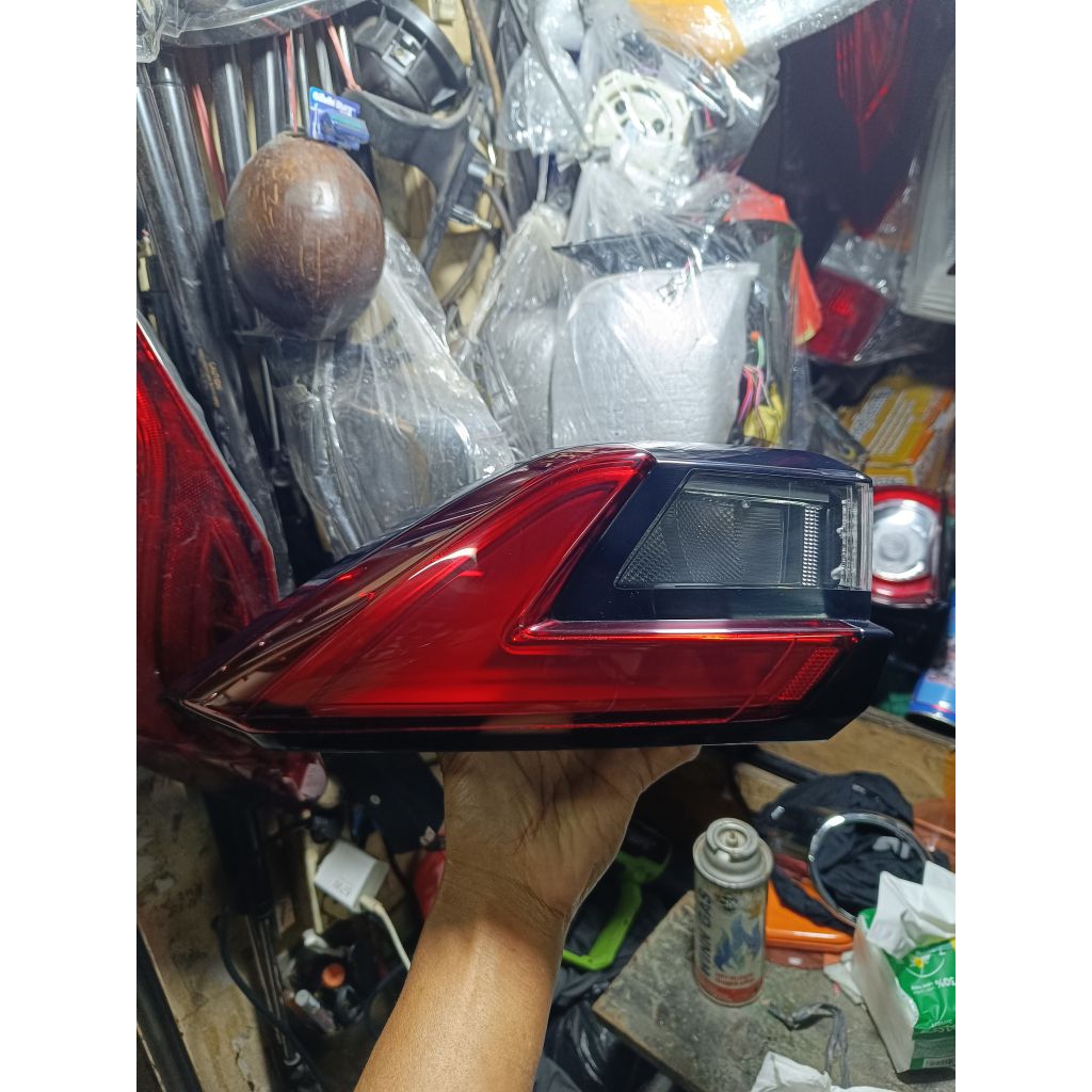 stoplamp lampu belakang yaris cross 2020 original