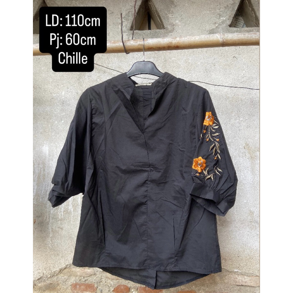 colarie blouse bordir lengan balon jumbo