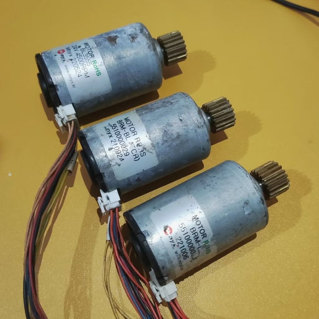 DINAMO DC BLDC SERVO  MOTOR ROHS 24V 4500RPMTYPE BLDC MOTOR ROHS BRM-BL
