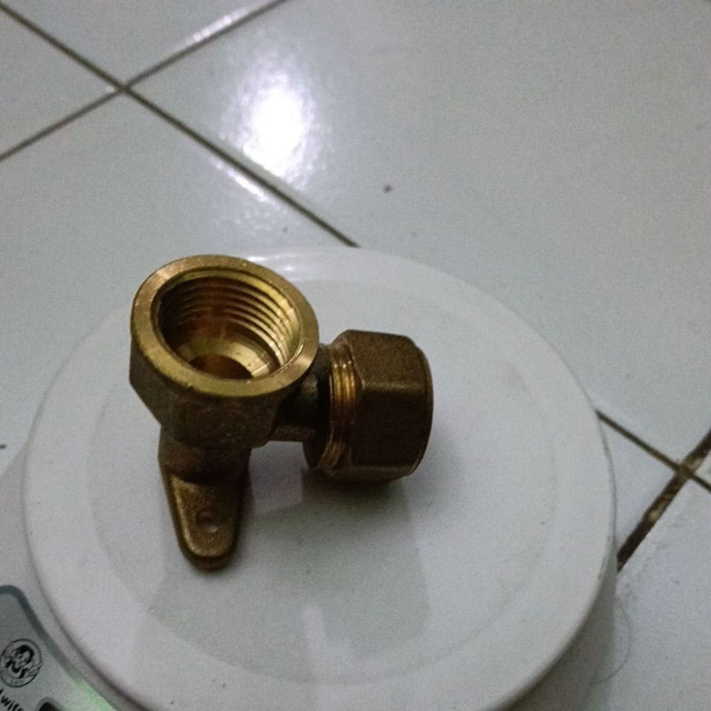 fitting L drat dalam 1/2 air panas