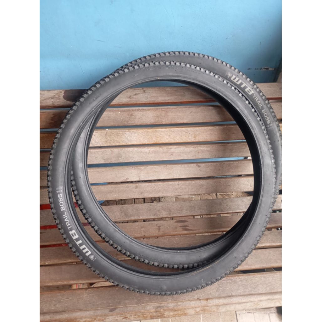 WTB trail boss27.5x225