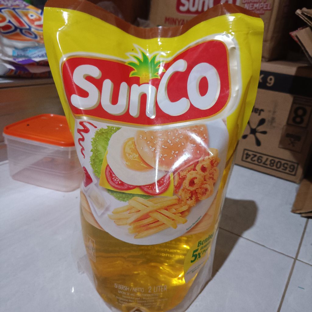 Minyak goreng Sunco isi 2 L
