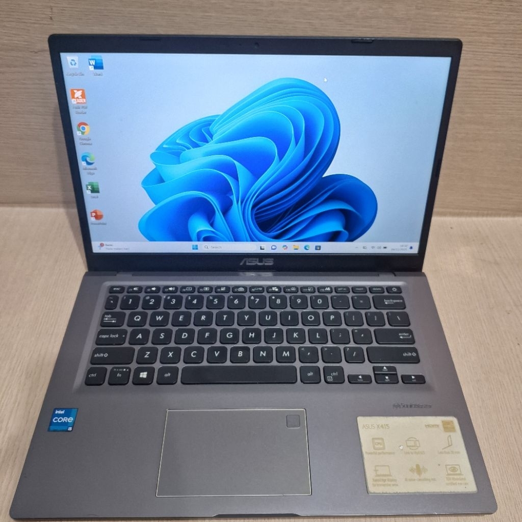 698. Asus vivobook x415EA core i5 gen 11