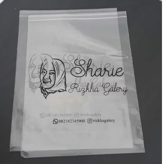 plastik klip bening, plastik klip sablon, sablon plastik klip, kemasan baju, klip plastik klip ziplo