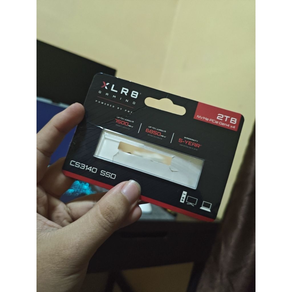 SSD 2 TB M.2 NVME Gen 4x4 PNY XLR-8 CS3140 (Second Like New)