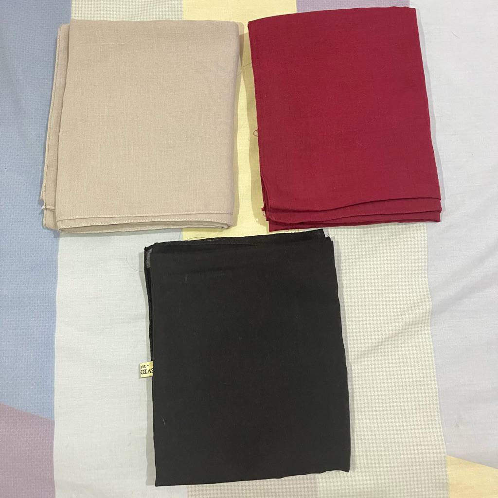 [PRELOVED] PASHMINA VOAL SEVENTEEN