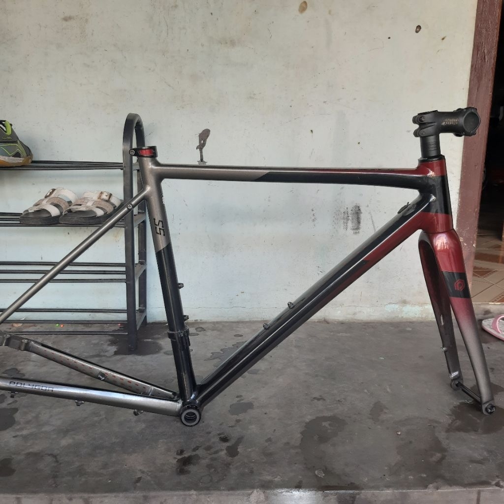 frame roadbike polygon strattos s5d size s
