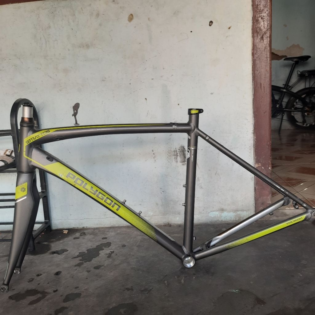 frame strattos s2 size 50 innercable