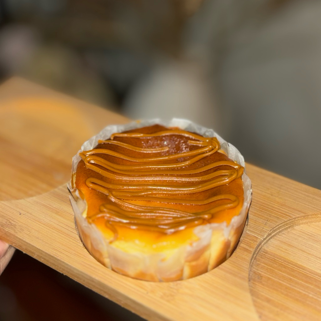 burnt cheesecake 10cm lotus