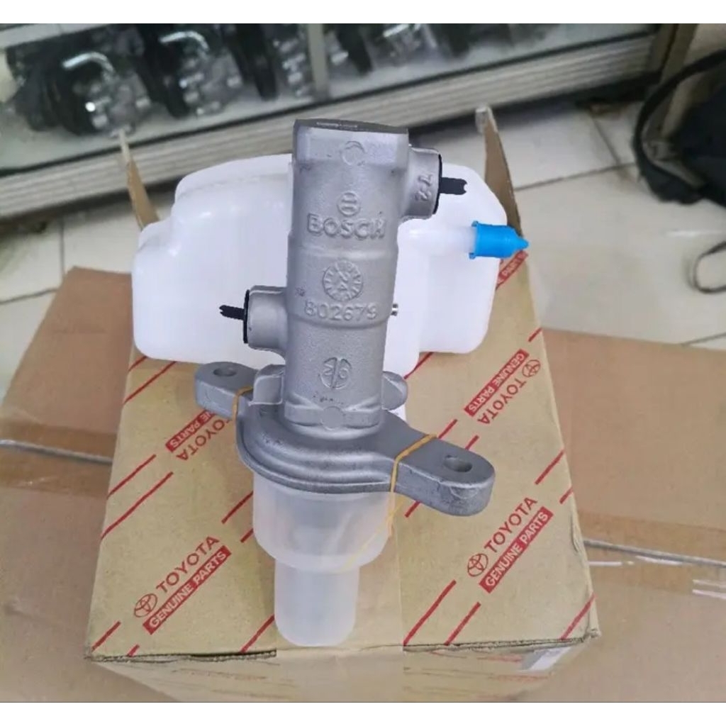 master rem atas cylinder sub assy brake master toyota hiace commuter original