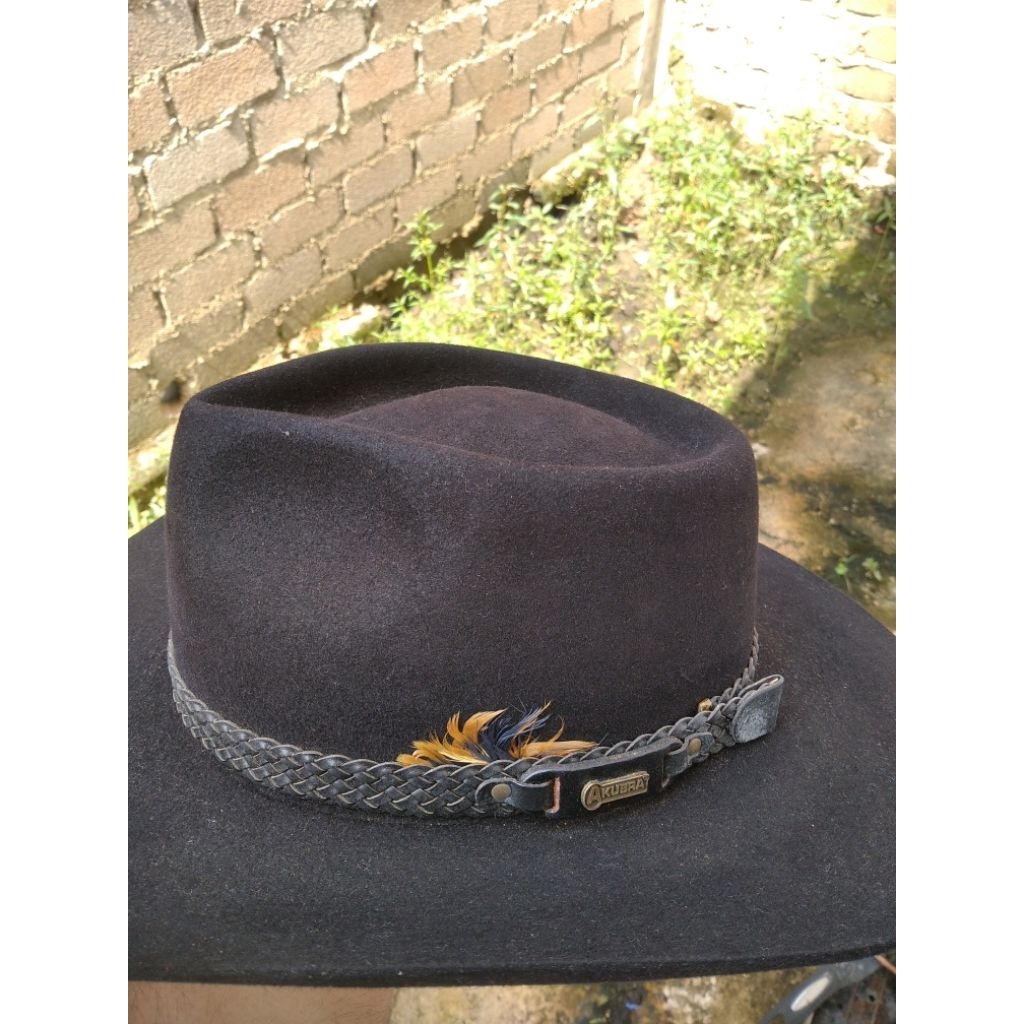 Topi Cowboy Akubra