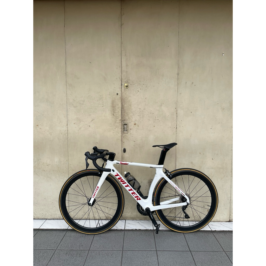 sepeda roadbike twitter thunder size 46