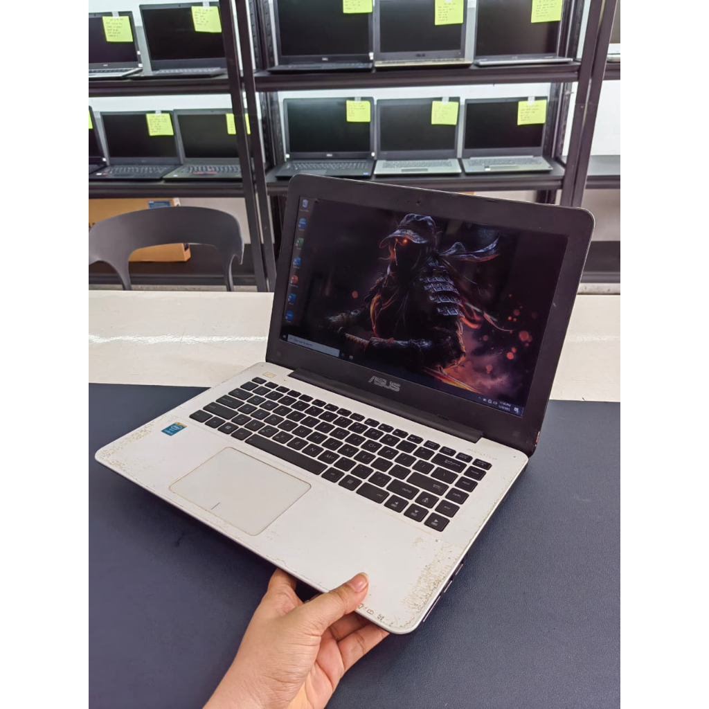 Laptop ASUS core i3 gen 4 | NORMAL BAIK