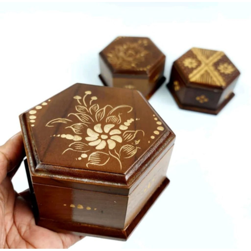 Kotak Perhiasan Segi Enam / Kotak Ukir Jepara /Kayu Jati / Pernak Pernik