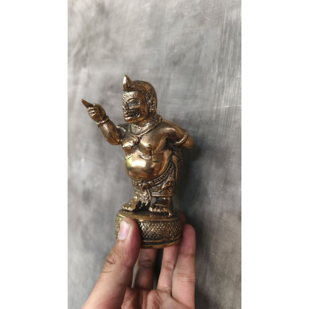 Patung Semar berdiri bahan kuningan padat