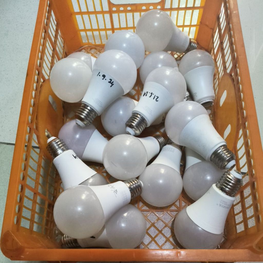 lampu led off/mati 12 watt 10 watt