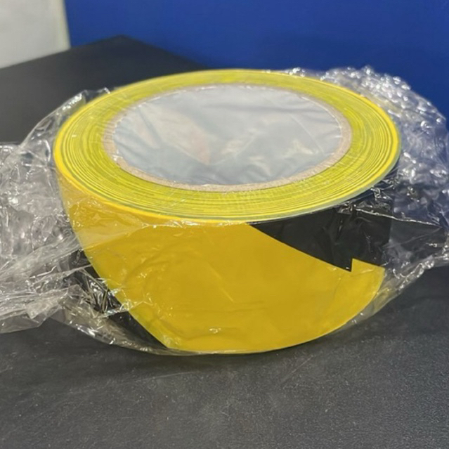 GARIS POLISI LEM HITAM KUNING LAKBAN HITAM KUNING GARIS POLISI